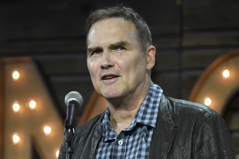 File:Norm macdonald.webp